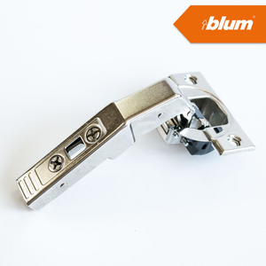Blum 79B9550 Clip top Pillérpánt közézáródó Beépített fékkel