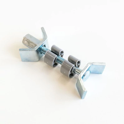 Munkalap összehúzó vasalat 6x65 mm