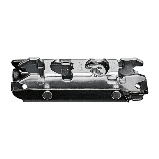 Blum 175H3100 0-ás FEKETE egyenes szerelőtalp, univerzális Blum 175H3100 0-ás FEKETE egyenes szerelőtalp, univerzális