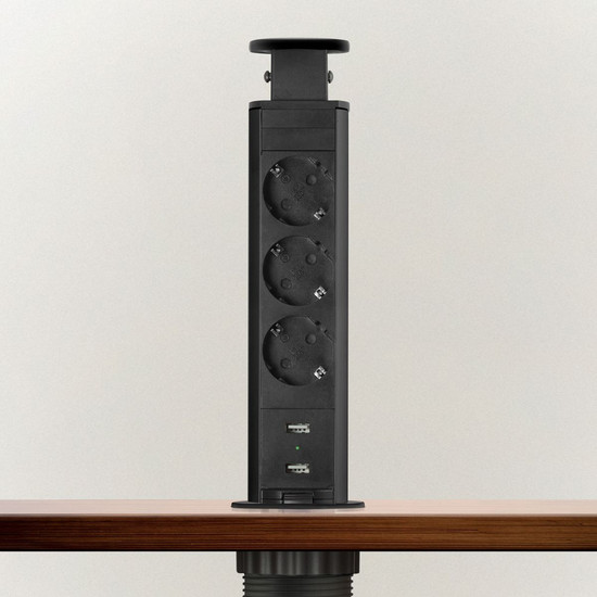 Konnektor Munkalapba süllyeszthető 3-as 1,5m+USB Matt Fekete Konnektor Munkalapba süllyeszthető 3-as 1,5m+USB Matt Fekete