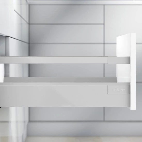 blum-antaro-fiok-c
