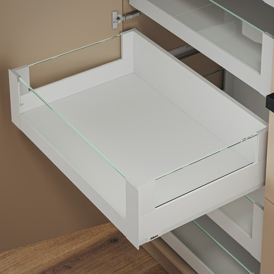 Blum MERIVOBOX fiókszett E magasságú BOXCOVER Belső fiók magas üveg előlappal 500mm Selyemfehér Blum MERIVOBOX fiókszett E magasságú BOXCOVER Belső fiók magas üveg előlappal 500mm Selyemfehér