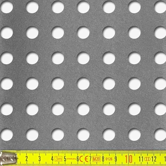 Perforált lemez Fekete MDF5 FORRO 10-20 perforációval 1218x608x5mm