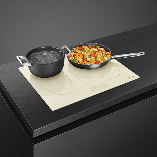 SMEG INDUKCIÓS FŐZŐLAP, Universal design, 60 cm, 4 főzőzóna, bézs SMEG INDUKCIÓS FŐZŐLAP, Universal design, 60 cm, 4 főzőzóna, bézs