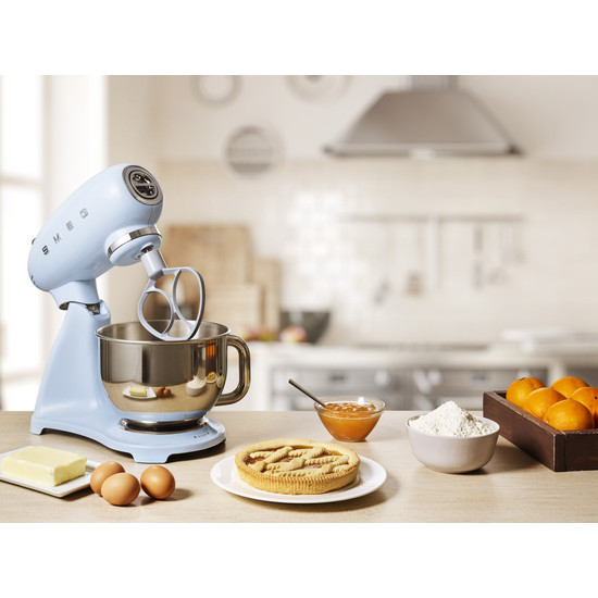 SMEG KONYHAI ROBOTGÉP, retro, világoskék test és talp SMEG KONYHAI ROBOTGÉP, retro, világoskék test és talp