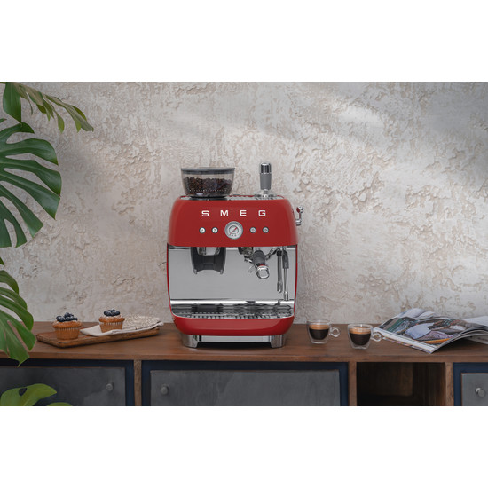 SMEG ŐRLŐVEL KOMBINÁLT ESPRESSO KÁVÉFŐZŐ, retro, piros