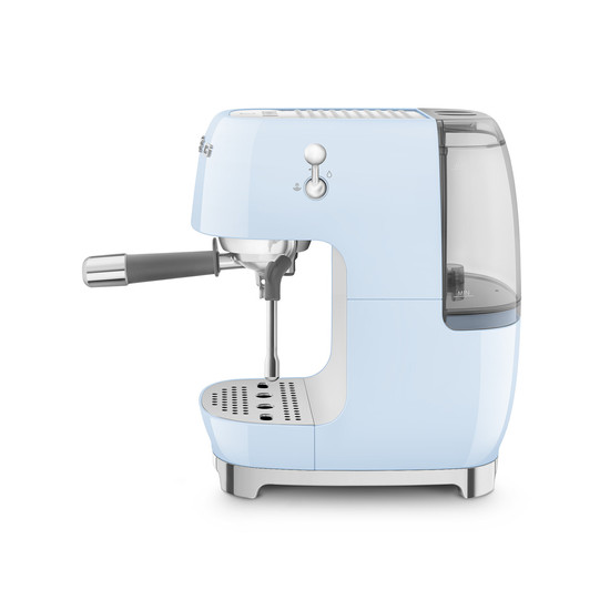SMEG ESPRESSO KÁVÉFŐZŐ COLD BREW FUNKCIÓVAL, retro, világoskék