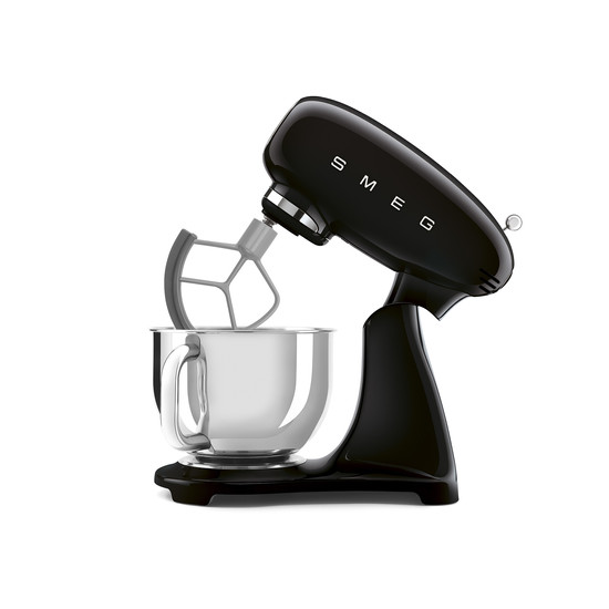SMEG KONYHAI ROBOTGÉP, retro, fekete test és talp SMEG KONYHAI ROBOTGÉP, retro, fekete test és talp